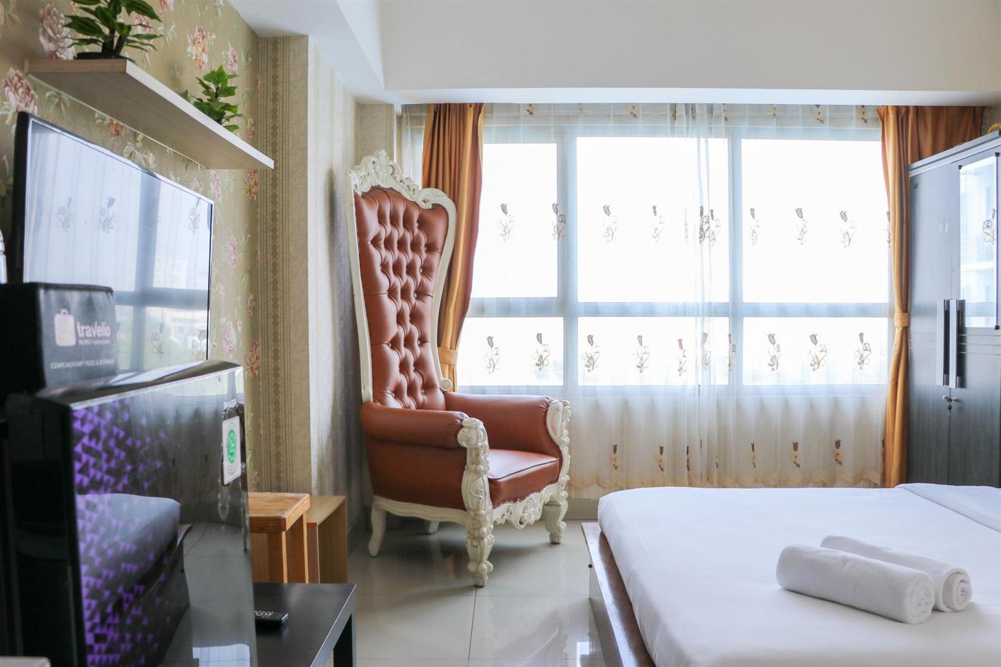 Apartemen Warm And Good Springlake Summarecon By Travelio